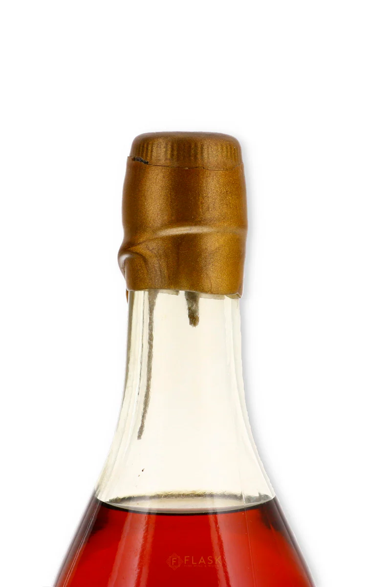 Pappy van Winkle 1974 Family Reserve 16 Year Old Bourbon 90 Proof Gold Wax [Cracked Wax] - Image 2
