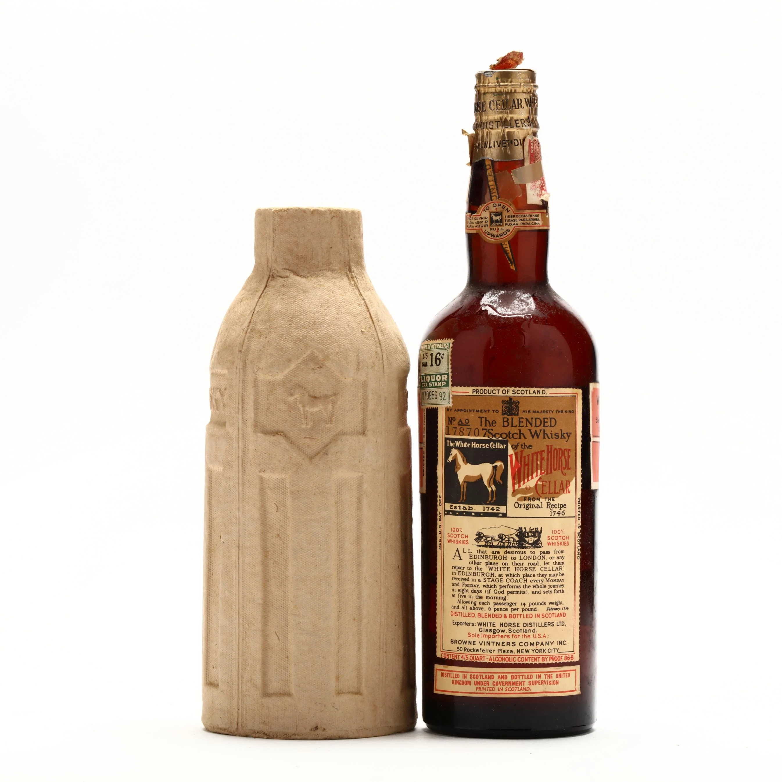 White Horse Scotch Whisky 1945-1952 Vintage Spring Cap Bottling
